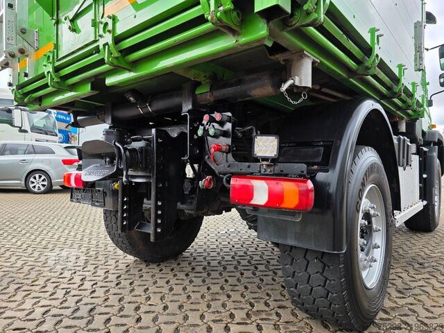Pašizgāzējs kravas automašīna UNIMOG U 430 / 4x4 / Getreide Kipper