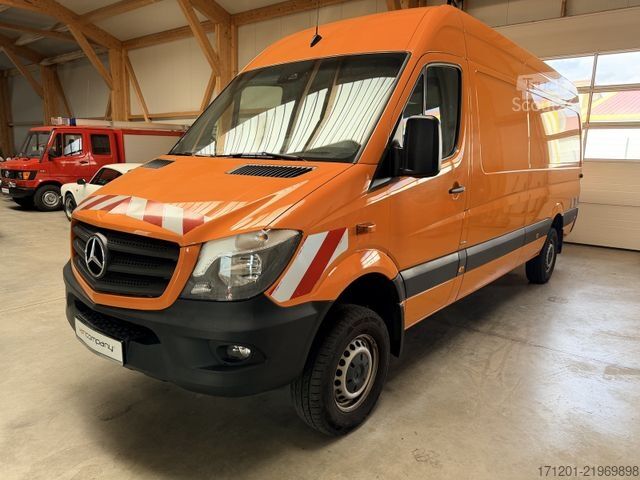 Aukštas mikroautobusas MERCEDES-BENZ Sprinter 316 CDI 4x4 Automatik L3 1. Hand!