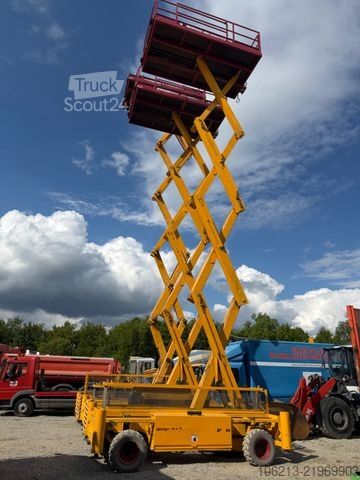 Pracovná plošina  HollandLift Q135DL24-4WD15.50m,B165DL25-4 18.50m