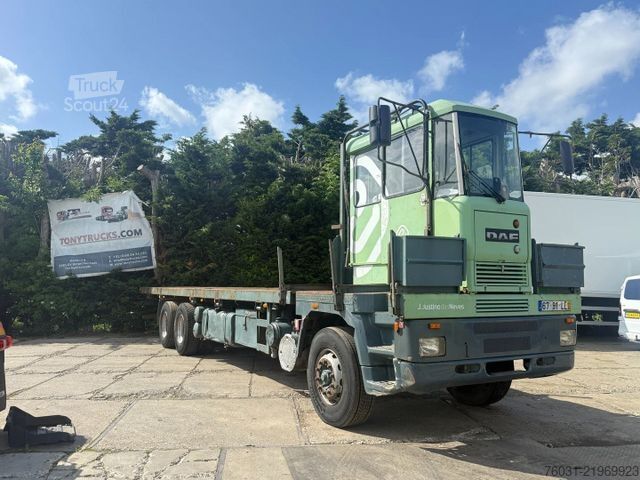 Chassi de caminhão DAF CF 85.360 6X2 chassis EURO 2 ZF Manual Gearbox R
