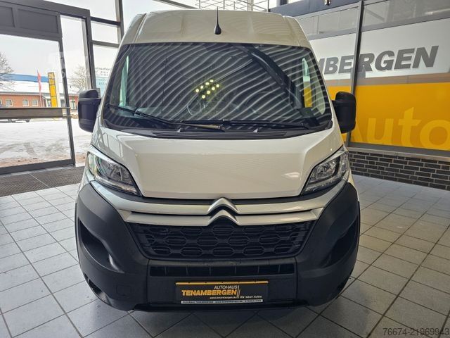 Furgoneta de caja alta CITROEN Jumper 33 L3H2 Control BlueHDi Klima Regalsystem