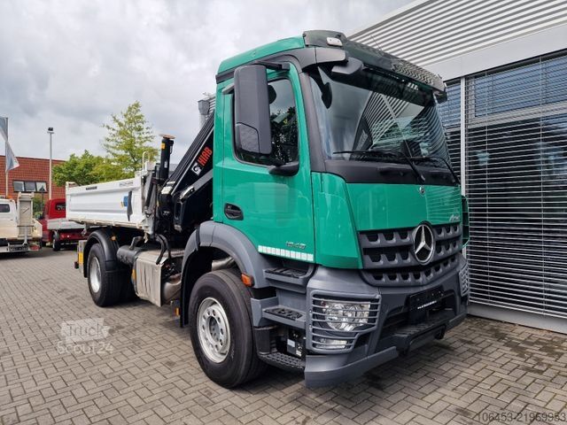 Three-sided tipper truck MERCEDES-BENZ Arocs 1843 Kipper/Kran/Funk/77000KM