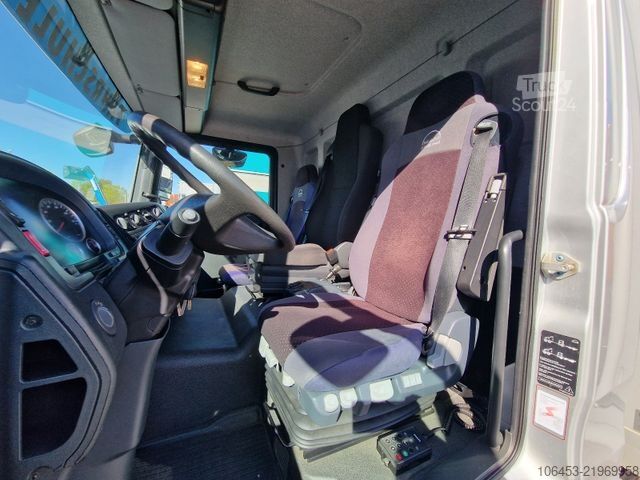 Furgoneta caja MAN TGL 8.220 Koffer LDW Klima/Tempo/1.Hand/wie neu