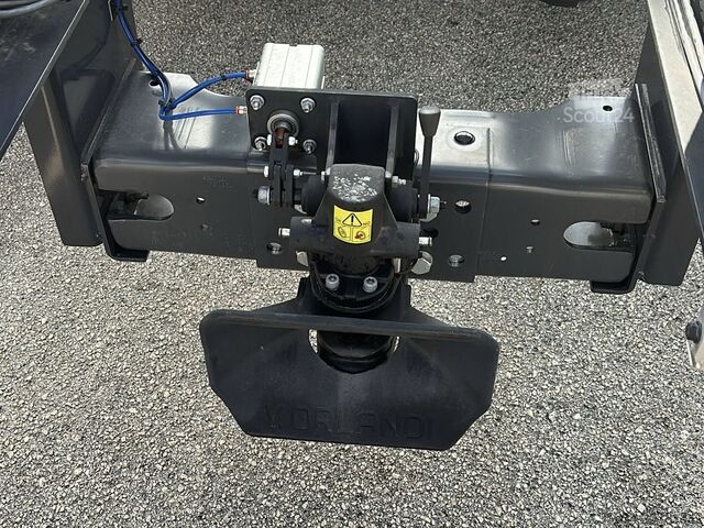 Standardni vlačilec SCANIA 590 S V8 6X2