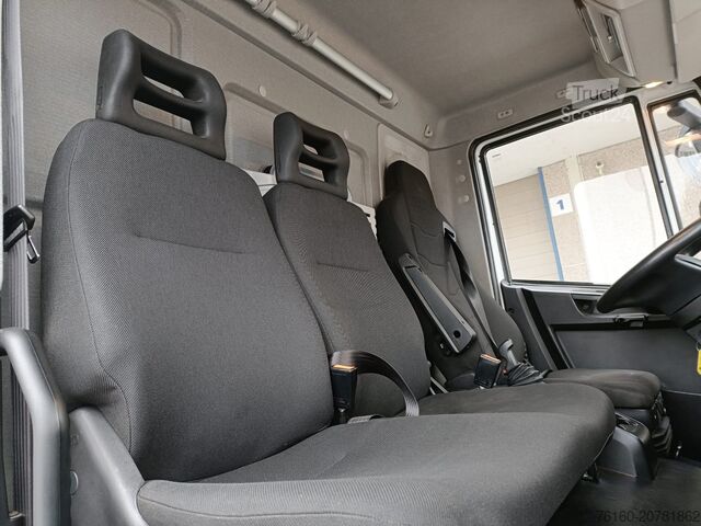 Camion caisson Iveco EUROCARGO 140E28P CENTINA CON TELI SCORR