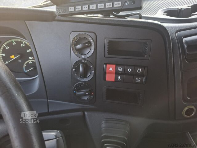 Tovorno vozilo s kesonom Mercedes-Benz ATEGO 1218 L - E6