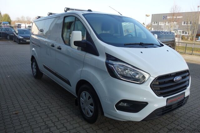 Ploščati dostavnik ford Transit Custom L2 TREND AUTOM REGALE/STDHZG/KAM