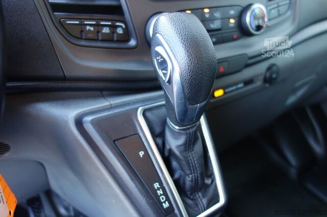 Ploščati dostavnik ford Transit Custom L2 TREND AUTOM REGALE/STDHZG/KAM