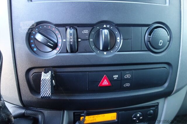 Ploščati dostavnik mercedes-benz Sprinter 316 CDI Kasten L2H1 AUTOM/REGAL/ALU/AHK