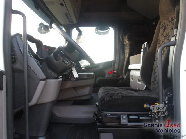 Φορτηγό επικίνδυνων υλικών Scania R 460 A4x2NA Schubbodenhydraulik