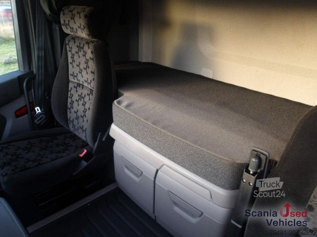 Φορτηγό επικίνδυνων υλικών Scania R 460 A4x2NA Schubbodenhydraulik