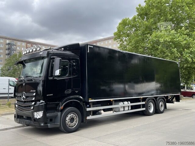 Вантажівка для напоїв mercedes-benz Antos 2536 Koffer LBW Lenk/Liftachse