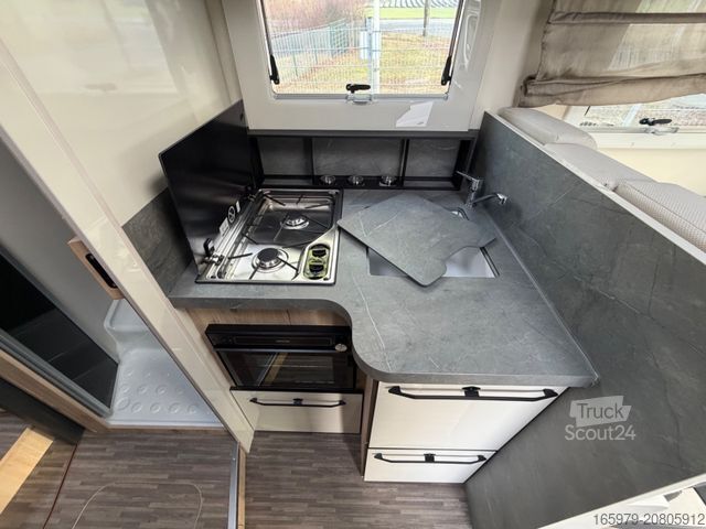 Entegre karavan MILLER M-Liner 1