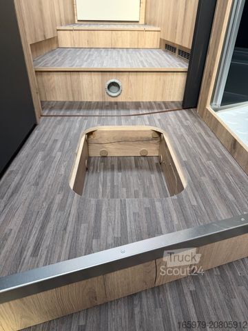 Entegre karavan MILLER M-Liner 1