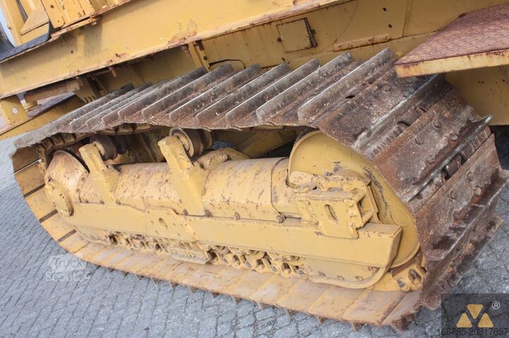 Strat de țeavă Caterpillar D6E Pipe carrier
