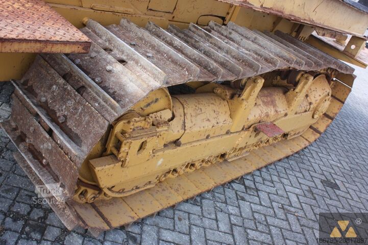 Strat de țeavă Caterpillar D6E Pipe carrier