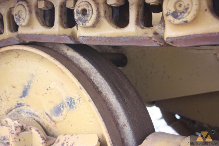 Strat de țeavă Caterpillar D6E Pipe carrier