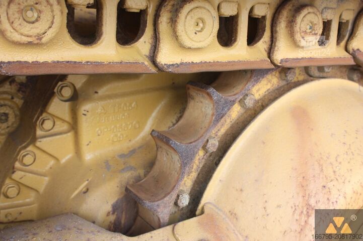 Cisternă de combustibil Caterpillar D6E Fuel tanker