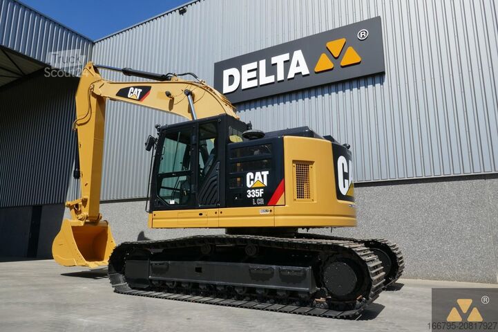 Excavator pe șenile Caterpillar 335F LCR