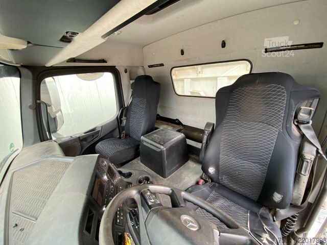 Basculantă MERCEDES-BENZ Arocs 3243K 8x4*Blatt*MEILLER*3SKipper*Bordmatik