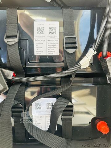 Daļēji integrēta kemperis MOBILVETTA Kea P 86 2026 - ACC 180PS Autom.  VOLL