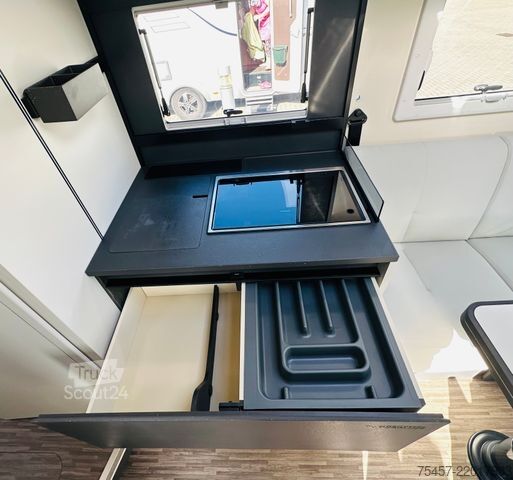 Daļēji integrēta kemperis MOBILVETTA Kea P 86 2026 - ACC 180PS Autom.  VOLL
