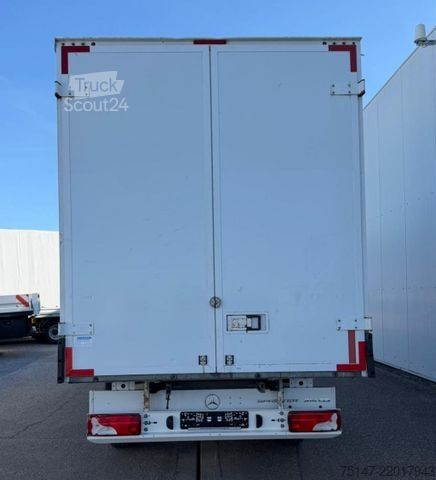 Transporter mit Koffer MERCEDES-BENZ 314 CDI Sprinter 3-Sitzer Möbelkoffer Treppe