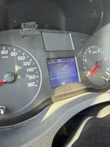 Transporter mit Koffer MERCEDES-BENZ 314 CDI Sprinter 3-Sitzer Möbelkoffer Treppe