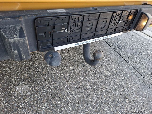 Furgoneta pick-up VW T6 Transporter Doka 6-Sitzer 4-Türer Klima AHK
