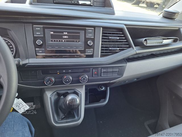 Furgoneta pick-up VW T6 Transporter Doka 6-Sitzer 4-Türer Klima AHK