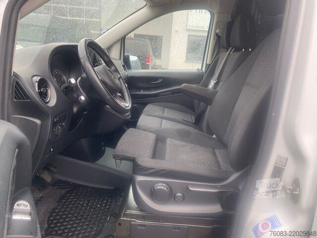 Furgoneta MERCEDES-BENZ Vito 114 CDI 2xSchiebetür Navi Klima Kamera