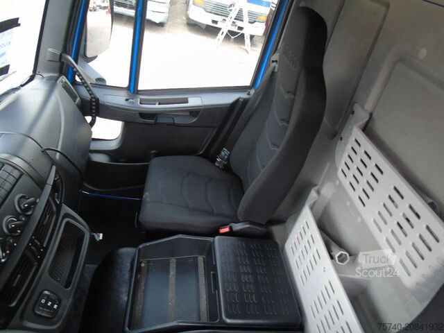 βαλίτσα Iveco Eurocargo 120E21  euro 6 + lift + lot in stock