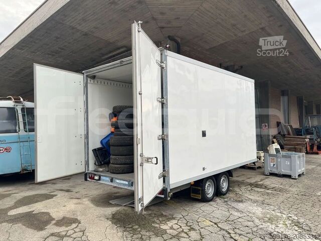Box body Humbaur Rimorchio