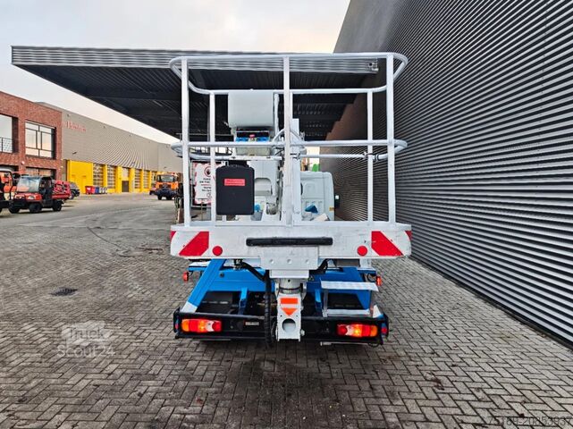 Lifting platform Nissan Cabstar 35.11 CTE 20E4