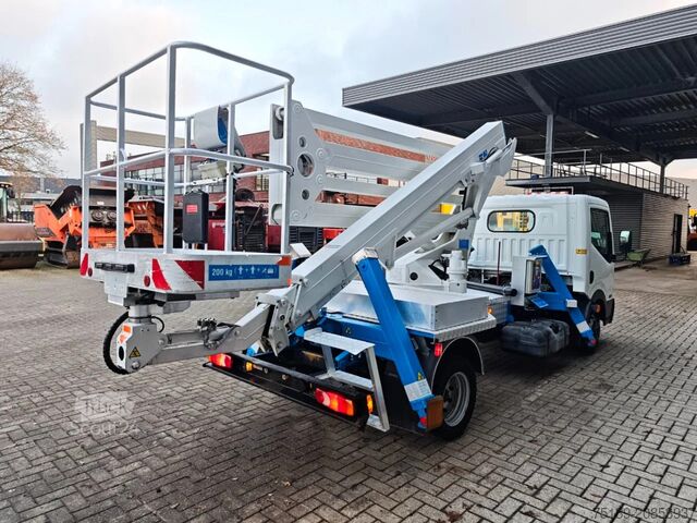 Lifting platform Nissan Cabstar 35.11 CTE 20E4