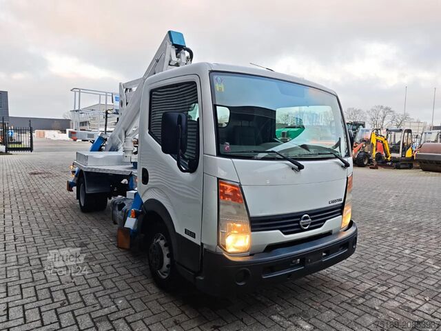 Lifting platform Nissan Cabstar 35.11 CTE 20E4