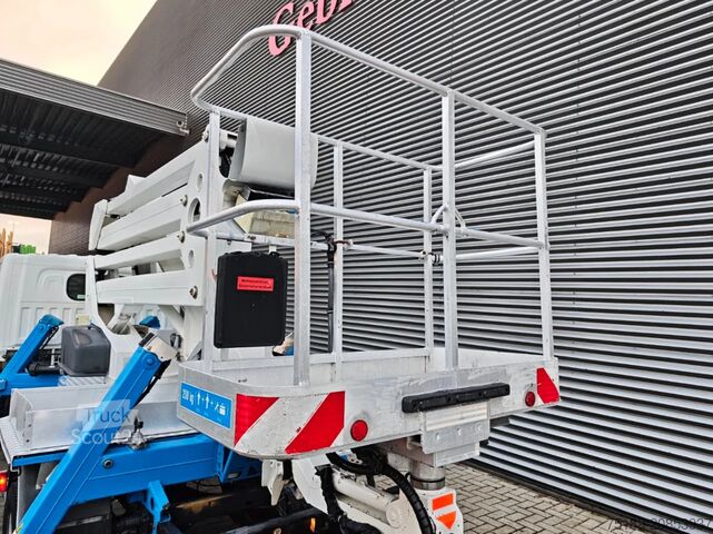 Lifting platform Nissan Cabstar 35.11 CTE 20E4