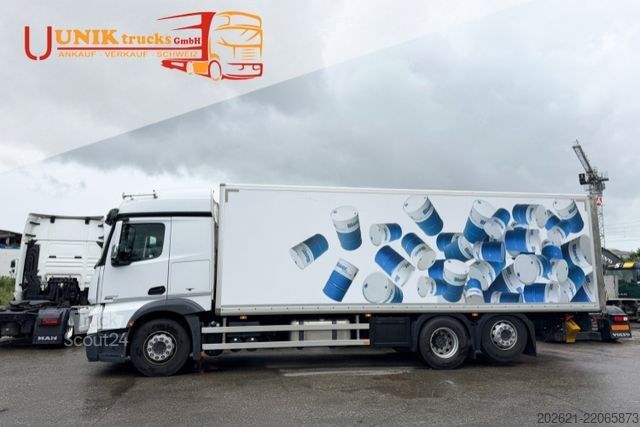 Camión caja MERCEDES-BENZ Actros 25.42 6x2