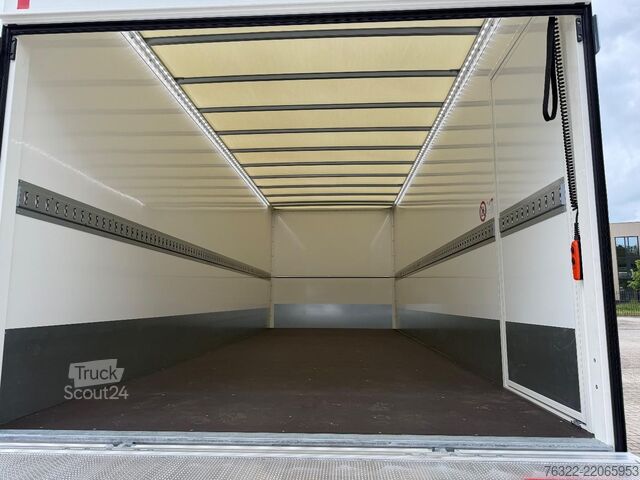 Bőrönd Renault D 12 MED P 4X2 240E6 RENTAL