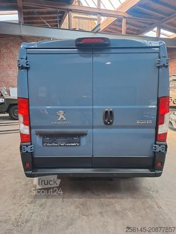 Furgoneta PEUGEOT Boxer Kasten L1 H1 Klima Kamera Tempo Tüv E6
