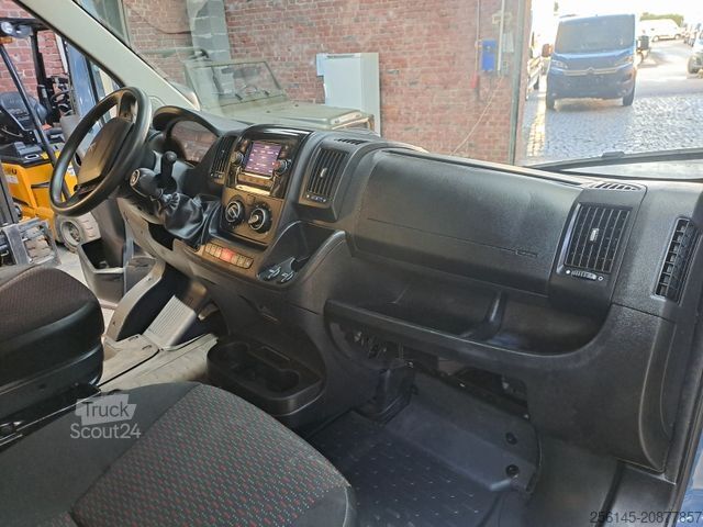 Furgoneta PEUGEOT Boxer Kasten L1 H1 Klima Kamera Tempo Tüv E6