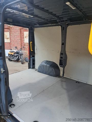 Furgoneta PEUGEOT Boxer Kasten L1 H1 Klima Kamera Tempo Tüv E6