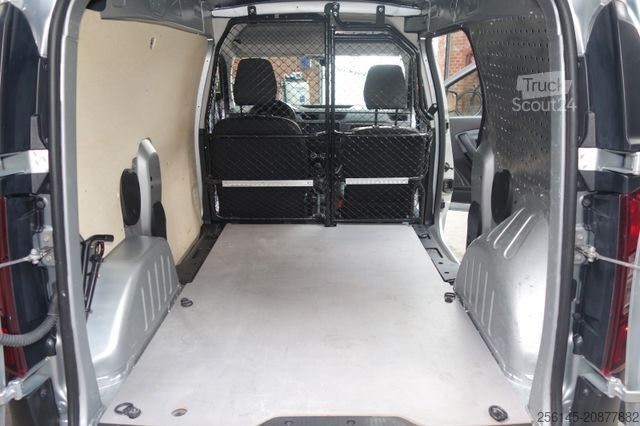 Kastenwagen RENAULT Express Extra Tüv+Service Neu AHK Klima 1 Hand