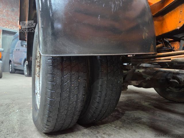 Minibus MERCEDES-BENZ Sprinter DoKa 3 S Kipper 515 CDI AHK 7 Sitze