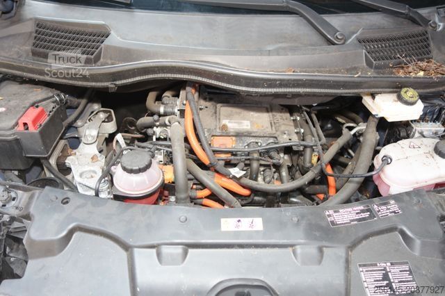 Panel van MERCEDES-BENZ Kasten eVito lang terie TüvNaviKamera