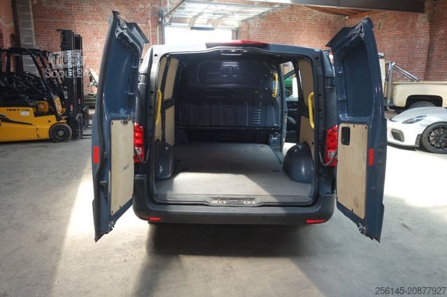 Panel van MERCEDES-BENZ Kasten eVito lang terie TüvNaviKamera