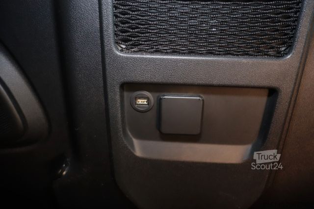 Minibús RENAULT Trafic Combi L2H1 Grand SpaceClass Camper TüvNeu