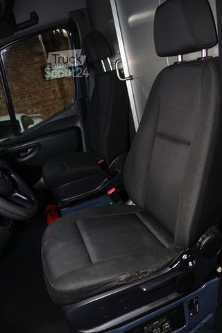 Minibuss MERCEDES-BENZ eSprinter Kasten 314 L2 terie Klima
