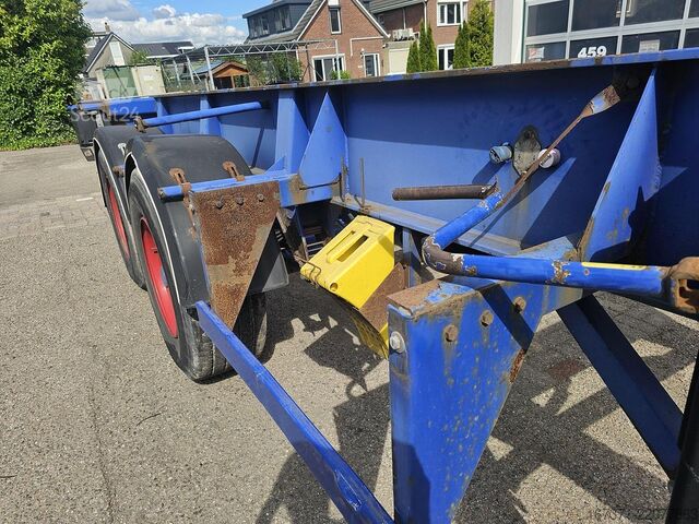 Transport av containere MKF METALLBAU CS 20 -20 FOOT- CONTAINER CHASSIS -HEAVY DUTY- ...