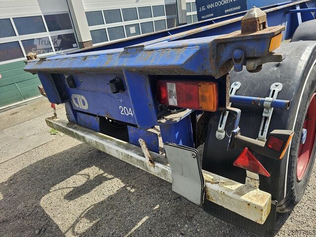 Transport av containere MKF METALLBAU CS 20 -20 FOOT- CONTAINER CHASSIS -HEAVY DUTY- ...